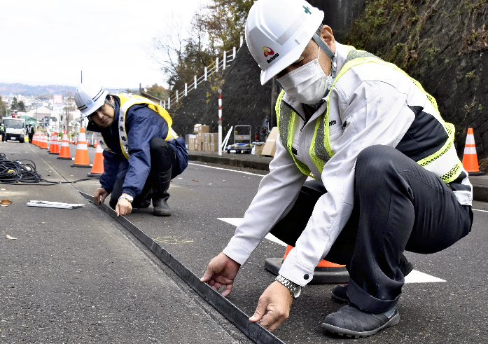 新潟発「立ち往生を防げ」（上）…ネットの物流拡大で増加